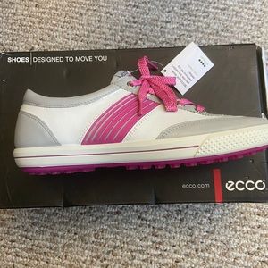 Ecco women’s golf street shoes size US8-8.5